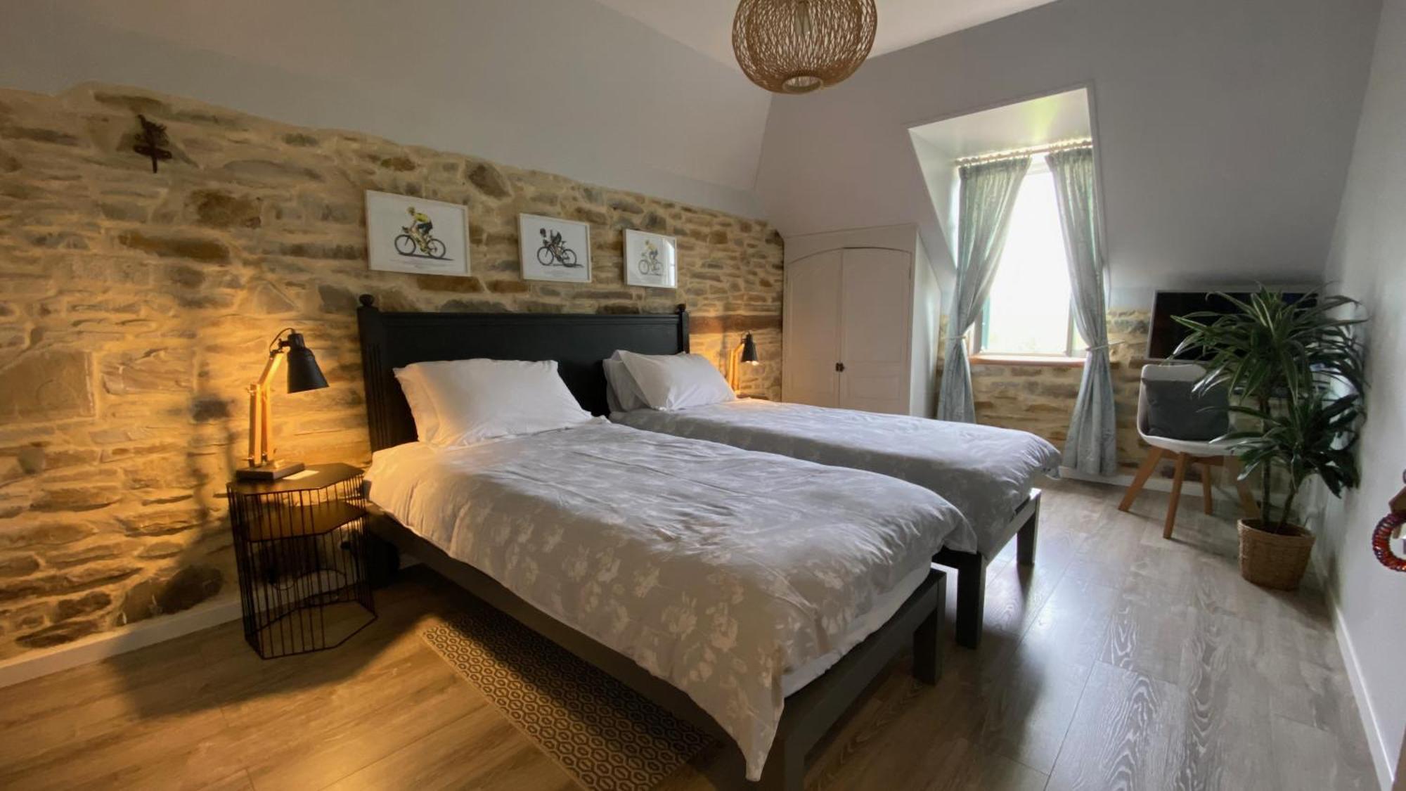 Chambres D'Hotes Secret Pyrenees Lasseube Exterior photo